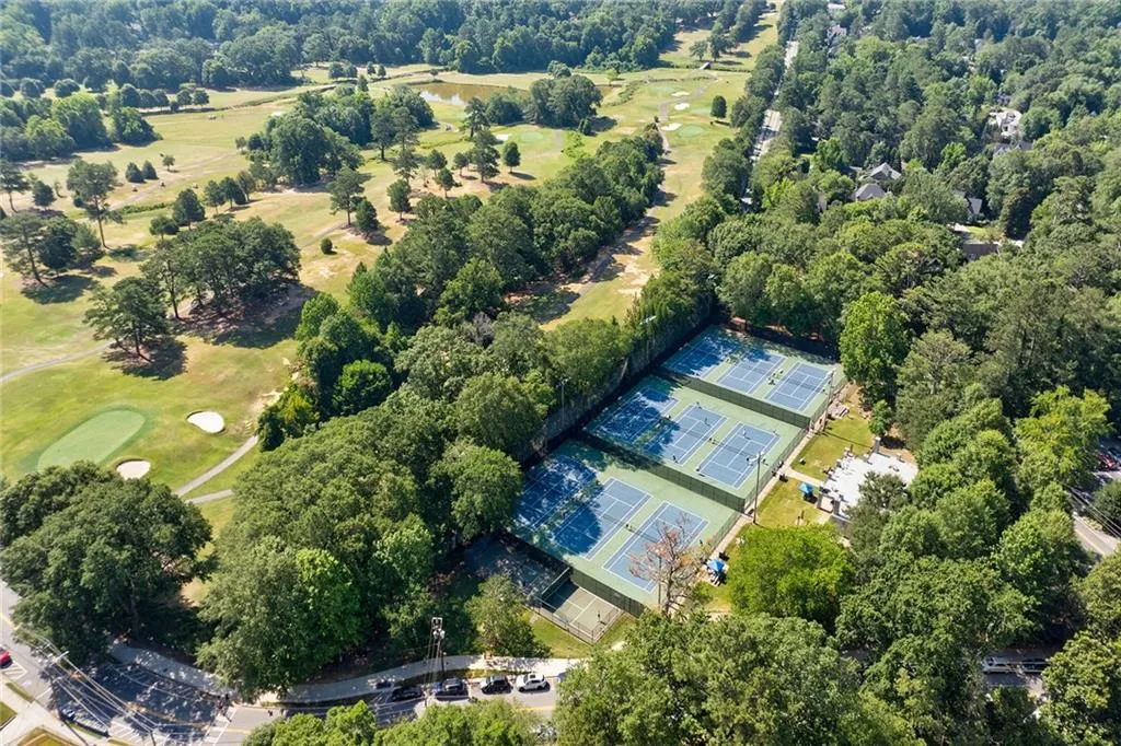 Aerial views of Chastain Park tennis courts.