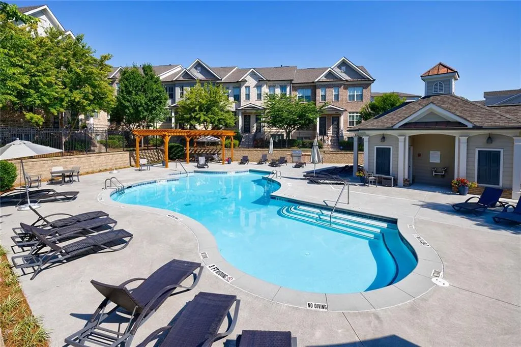 Closeup of the pool area.