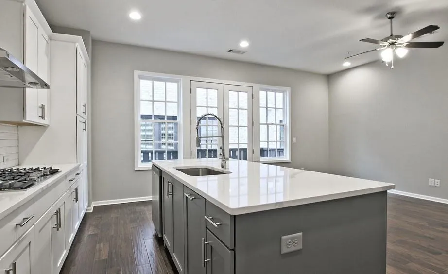 6605 Sterling Drive Unit 646, Sandy Springs, Georgia 30328, 1 Bedroom Bedrooms, ,1 BathroomBathrooms,Residential,Sold,6605 Sterling Drive Unit 646,6759929