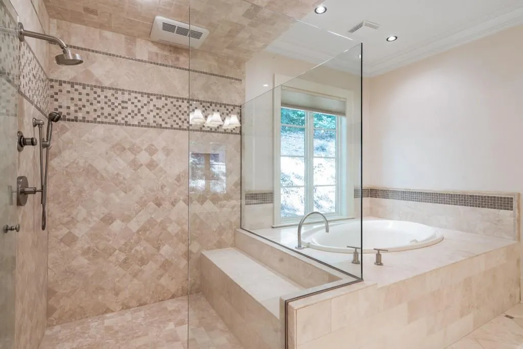 960 W Kingston Drive, Atlanta, Georgia 30342, 5 Bedrooms Bedrooms, ,5 BathroomsBathrooms,Residential,Sold,960 W Kingston Drive,6560526