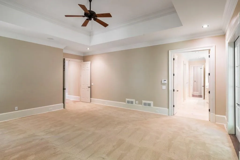 960 W Kingston Drive, Atlanta, Georgia 30342, 5 Bedrooms Bedrooms, ,5 BathroomsBathrooms,Residential,Sold,960 W Kingston Drive,6560526