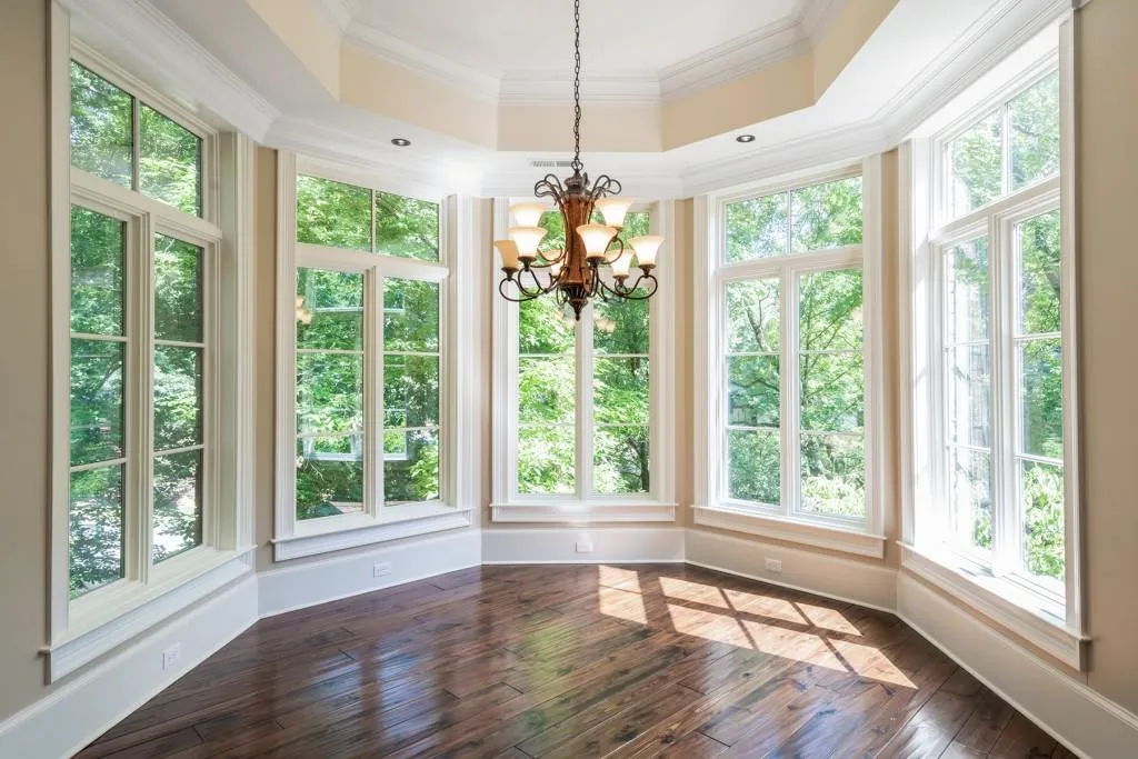 960 W Kingston Drive, Atlanta, Georgia 30342, 5 Bedrooms Bedrooms, ,5 BathroomsBathrooms,Residential,Sold,960 W Kingston Drive,6560526