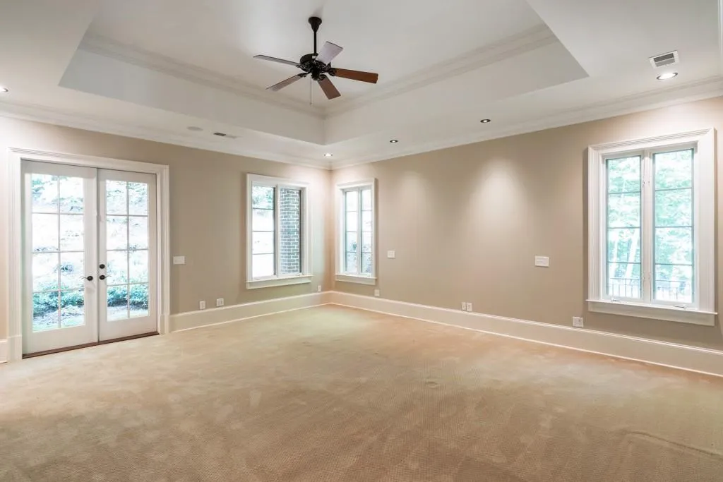 960 W Kingston Drive, Atlanta, Georgia 30342, 5 Bedrooms Bedrooms, ,5 BathroomsBathrooms,Residential,Sold,960 W Kingston Drive,6560526