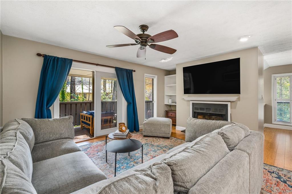 1509 Woodcliff Drive, Atlanta, Georgia 30350, 2 Bedrooms Bedrooms, ,1 BathroomBathrooms,Residential,Sold,1509 Woodcliff Drive,7300144