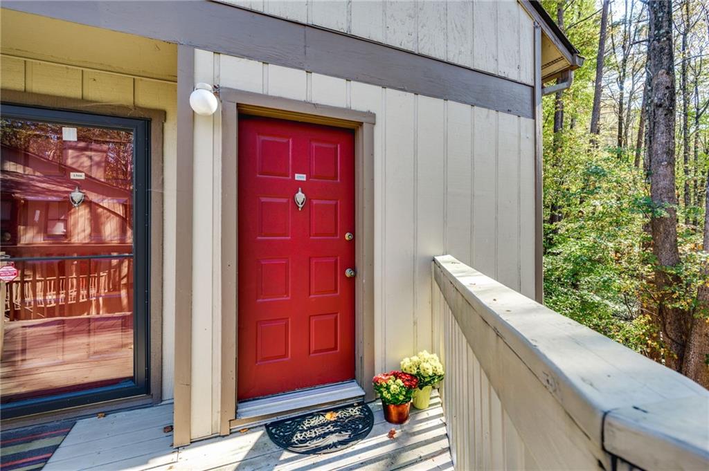 1509 Woodcliff Drive, Atlanta, Georgia 30350, 2 Bedrooms Bedrooms, ,1 BathroomBathrooms,Residential,Sold,1509 Woodcliff Drive,7300144