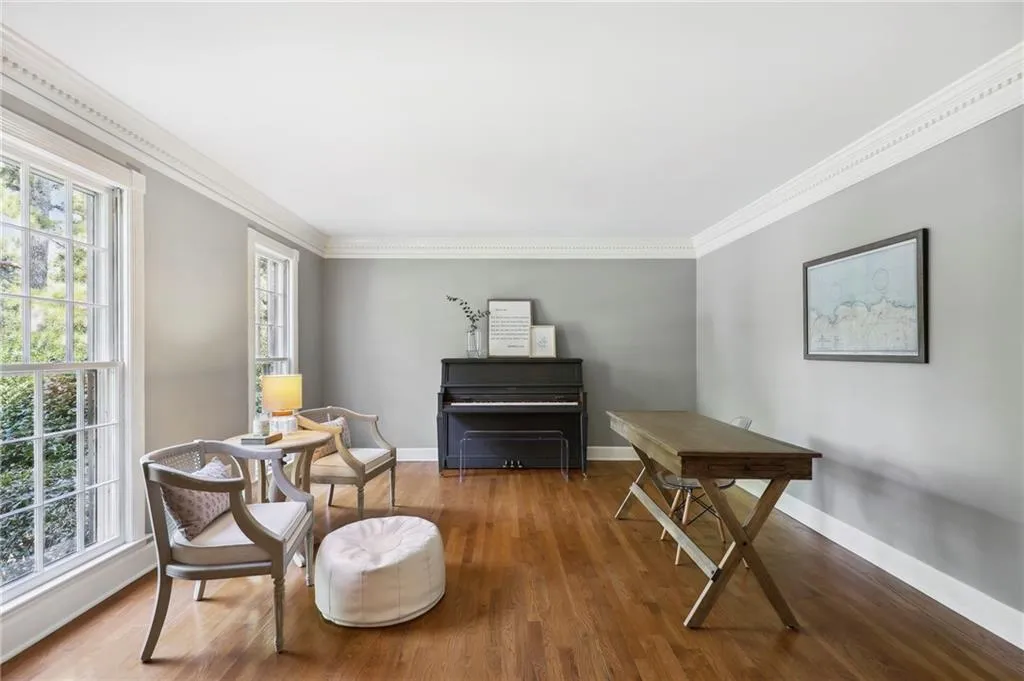 2365 Kimbrough Court, Sandy Springs, Georgia 30350, 5 Bedrooms Bedrooms, ,3 BathroomsBathrooms,Residential,Sold,2365 Kimbrough Court,7117723