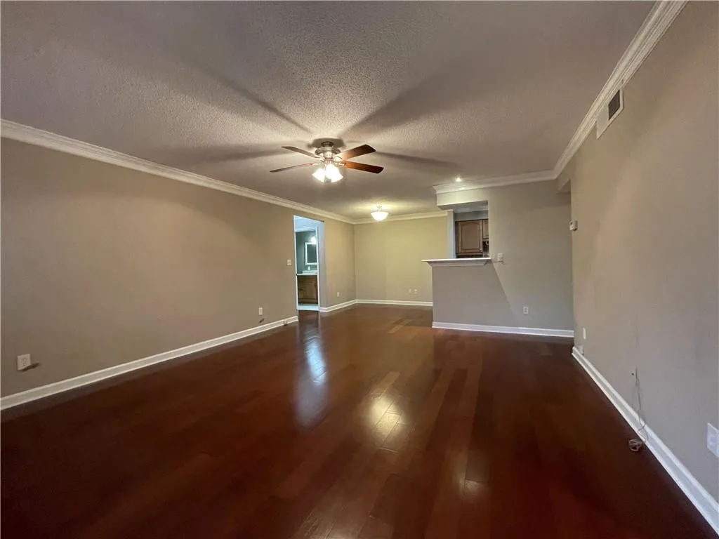 1108 Wingate Way, Sandy Springs, Georgia 30350, 2 Bedrooms Bedrooms, ,2 BathroomsBathrooms,Residential,Sold,1108 Wingate Way,7001637