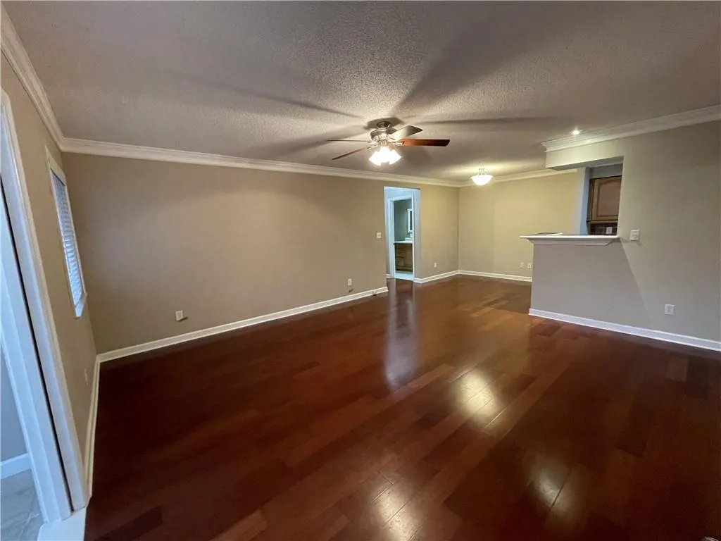 1108 Wingate Way, Sandy Springs, Georgia 30350, 2 Bedrooms Bedrooms, ,2 BathroomsBathrooms,Residential,Sold,1108 Wingate Way,7001637