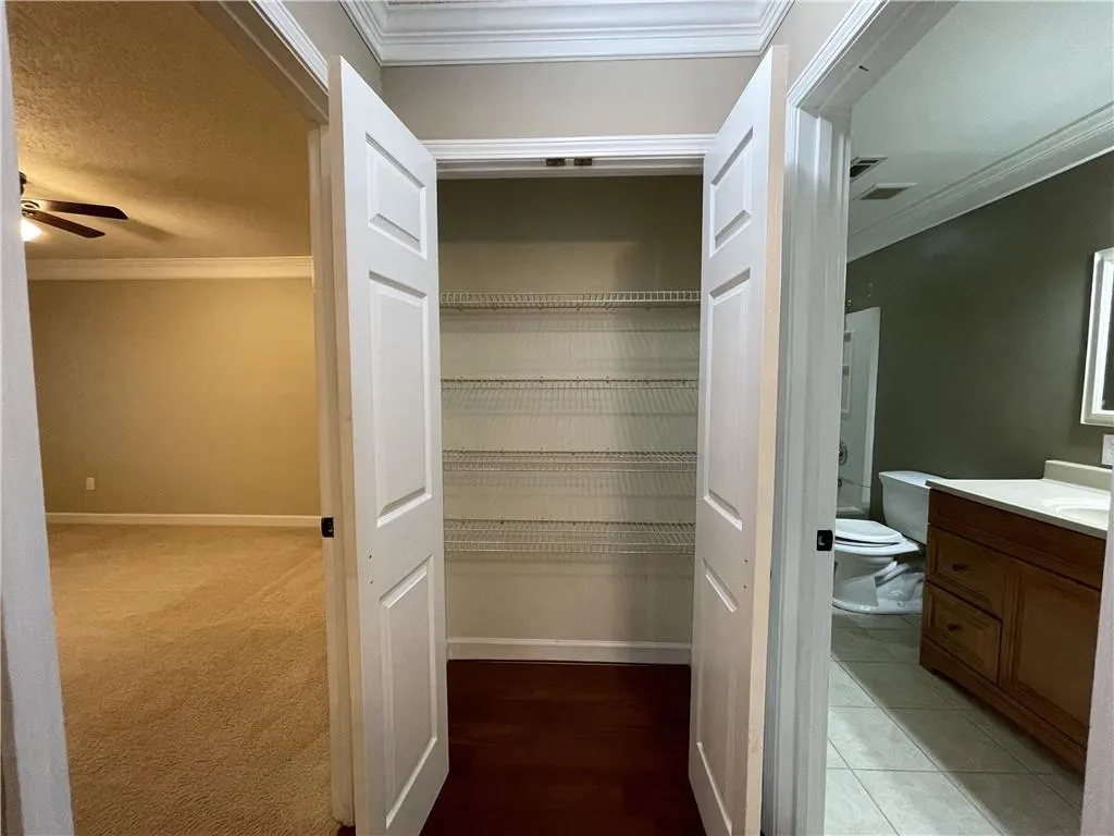 1108 Wingate Way, Sandy Springs, Georgia 30350, 2 Bedrooms Bedrooms, ,2 BathroomsBathrooms,Residential,Sold,1108 Wingate Way,7001637