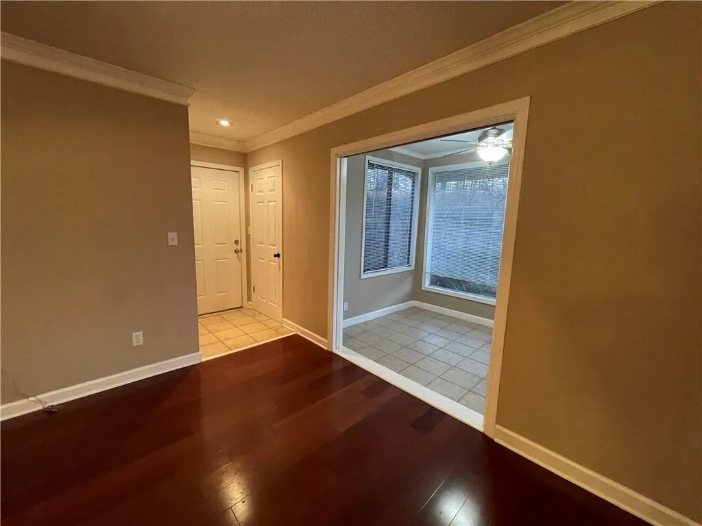 1108 Wingate Way, Sandy Springs, Georgia 30350, 2 Bedrooms Bedrooms, ,2 BathroomsBathrooms,Residential,Sold,1108 Wingate Way,7001637