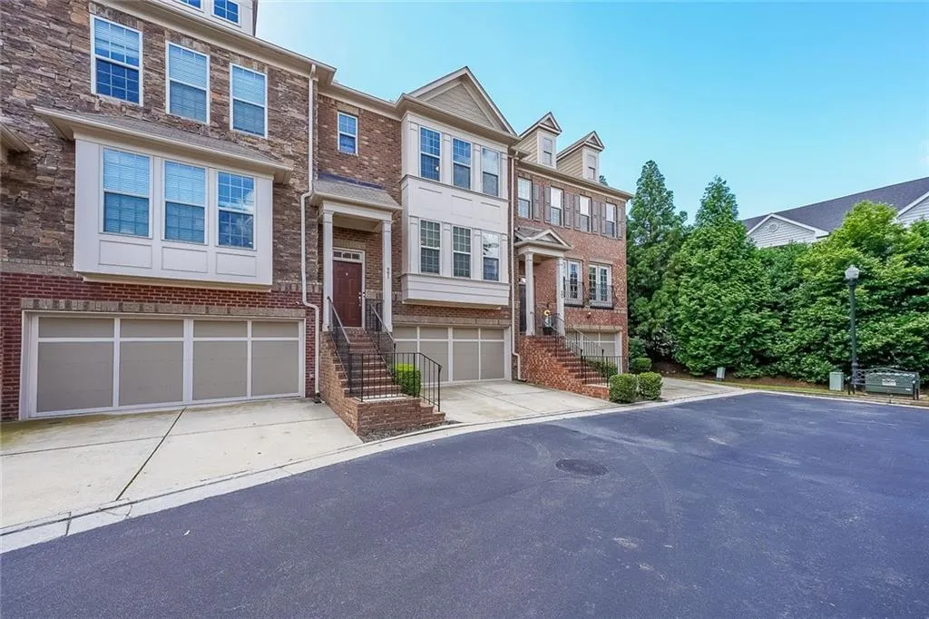 991 Sibley Lane Ne, Atlanta, Georgia 30324, 3 Bedrooms Bedrooms, ,3 BathroomsBathrooms,Residential,For Sale,991 Sibley Lane Ne,7621222