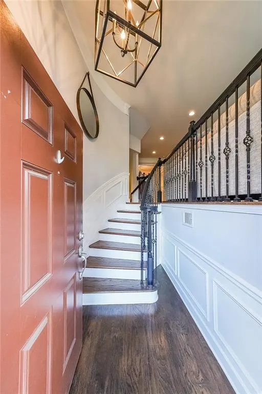 991 Sibley Lane Ne, Atlanta, Georgia 30324, 3 Bedrooms Bedrooms, ,3 BathroomsBathrooms,Residential,For Sale,991 Sibley Lane Ne,7621222