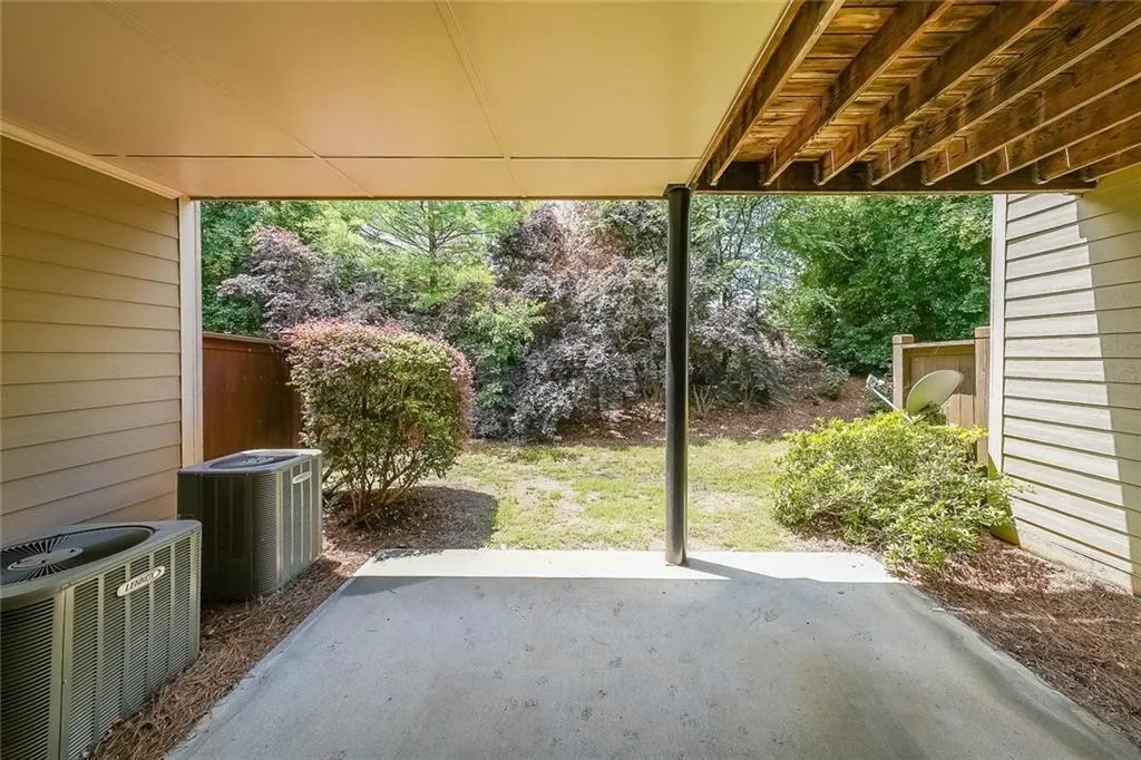 991 Sibley Lane Ne, Atlanta, Georgia 30324, 3 Bedrooms Bedrooms, ,3 BathroomsBathrooms,Residential,For Sale,991 Sibley Lane Ne,7621222