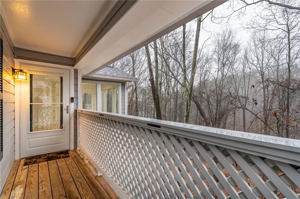 1009 Vicksburg Place Unit 1009, Sandy Springs, Georgia 30350, 2 Bedrooms Bedrooms, ,2 BathroomsBathrooms,Residential,Sold,1009 Vicksburg Place Unit 1009,7322167