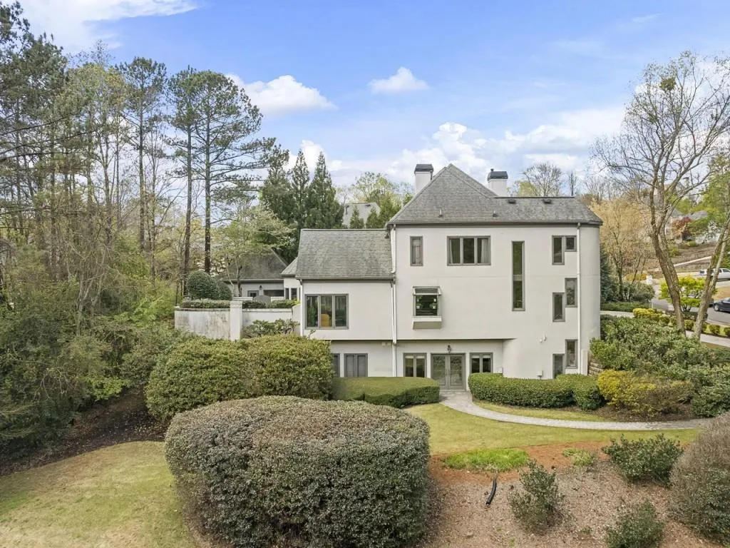 115 Cross Roads Court, Sandy Springs, Georgia 30327, 3 Bedrooms Bedrooms, ,3 BathroomsBathrooms,Residential,Sold,115 Cross Roads Court,7195755 115 Cross Roads Court, Sandy Springs, Georgia 30327, 3 Bedrooms Bedrooms, ,3 BathroomsBathrooms,Residential,Sold,115 Cross Roads Court,7195755