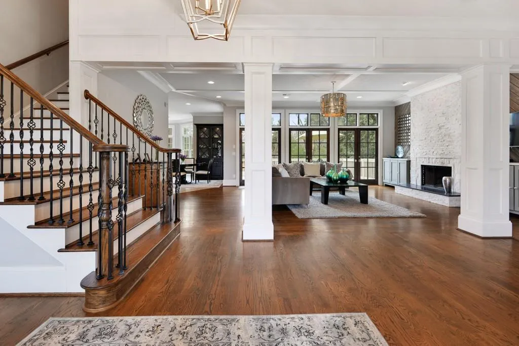4182 Powers Ferry Road Nw, Atlanta, Georgia 30342, 5 Bedrooms Bedrooms, ,5 BathroomsBathrooms,Residential,Sold,4182 Powers Ferry Road Nw,6124629