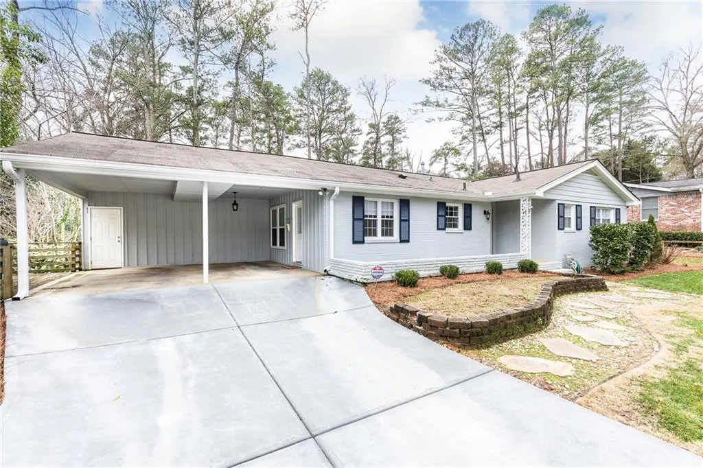 489 Carolwood Lane, Atlanta, Georgia 30342, 4 Bedrooms Bedrooms, ,3 BathroomsBathrooms,Residential,Sold,489 Carolwood Lane,6120747