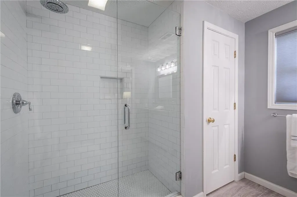 489 Carolwood Lane, Atlanta, Georgia 30342, 4 Bedrooms Bedrooms, ,3 BathroomsBathrooms,Residential,Sold,489 Carolwood Lane,6120747