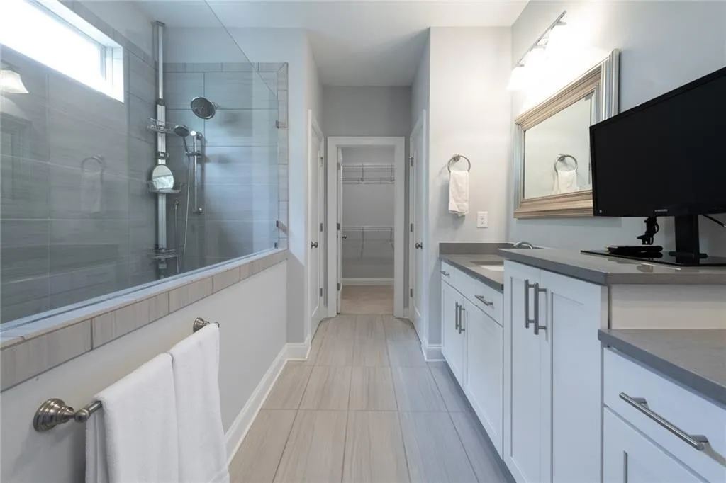 3016 Eamont Terrace, Atlanta, Georgia 30328, 5 Bedrooms Bedrooms, ,4 BathroomsBathrooms,Residential,Sold,3016 Eamont Terrace,6867205