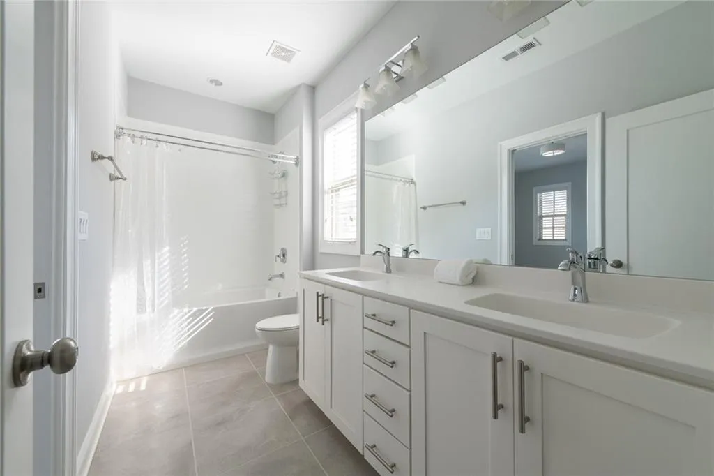 3016 Eamont Terrace, Atlanta, Georgia 30328, 5 Bedrooms Bedrooms, ,4 BathroomsBathrooms,Residential,Sold,3016 Eamont Terrace,6867205