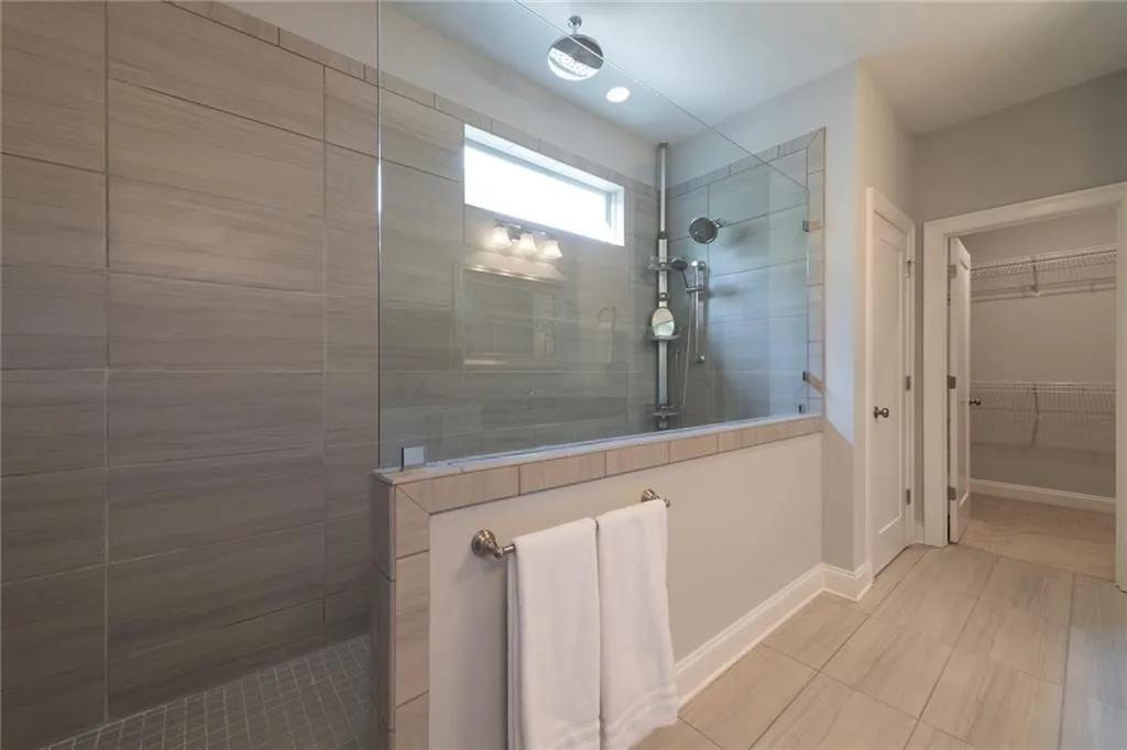 3016 Eamont Terrace, Atlanta, Georgia 30328, 5 Bedrooms Bedrooms, ,4 BathroomsBathrooms,Residential,Sold,3016 Eamont Terrace,6867205