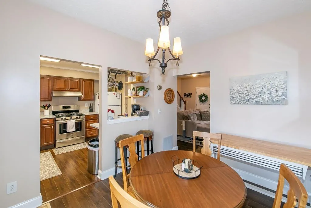 807 Wedgewood Way, Sandy Springs, Georgia 30350, 3 Bedrooms Bedrooms, ,2 BathroomsBathrooms,Residential,Sold,807 Wedgewood Way,7180963 807 Wedgewood Way, Sandy Springs, Georgia 30350, 3 Bedrooms Bedrooms, ,2 BathroomsBathrooms,Residential,Sold,807 Wedgewood Way,7180963