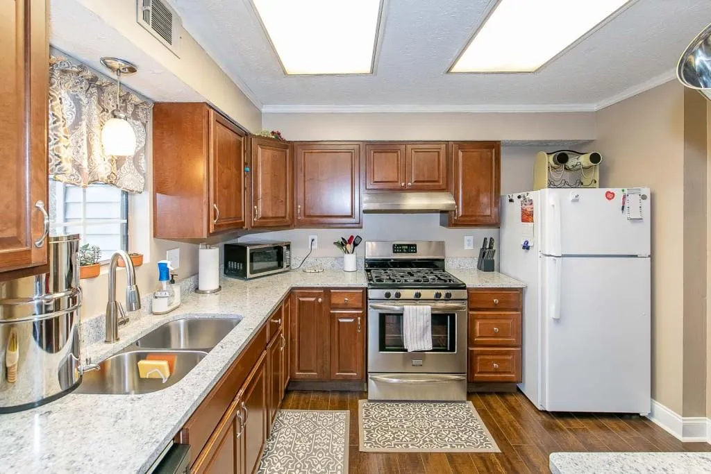 807 Wedgewood Way, Sandy Springs, Georgia 30350, 3 Bedrooms Bedrooms, ,2 BathroomsBathrooms,Residential,Sold,807 Wedgewood Way,7180963 807 Wedgewood Way, Sandy Springs, Georgia 30350, 3 Bedrooms Bedrooms, ,2 BathroomsBathrooms,Residential,Sold,807 Wedgewood Way,7180963