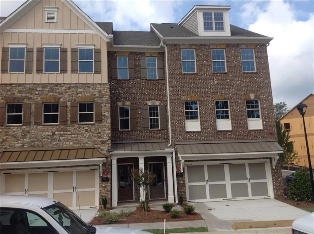 1001 Bergeron Place, Sandy Springs, Georgia 30328, 4 Bedrooms Bedrooms, ,3 BathroomsBathrooms,Residential,Sold,1001 Bergeron Place,7170442