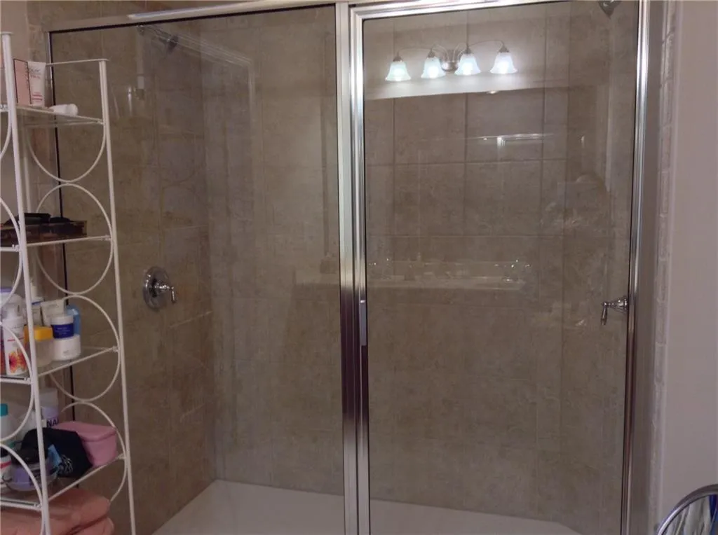 7180 Glisten Avenue Unit 7180, Sandy Springs, Georgia 30328, 3 Bedrooms Bedrooms, ,3 BathroomsBathrooms,Residential,Sold,7180 Glisten Avenue Unit 7180,5649713