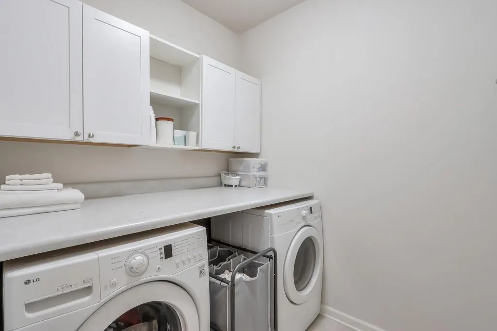 153 Alderwood Hill NE Unit 116, Sandy Springs, Georgia 30328, 4 Bedrooms Bedrooms, ,3 BathroomsBathrooms,Residential,Sold,153 Alderwood Hill NE Unit 116,7349313