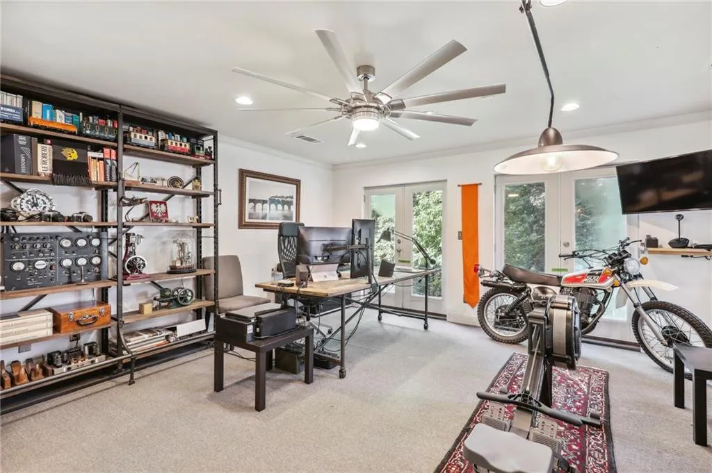 1670 Chevron Way, Sandy Springs, Georgia 30350, 5 Bedrooms Bedrooms, ,3 BathroomsBathrooms,Residential,Sold,1670 Chevron Way,7090695