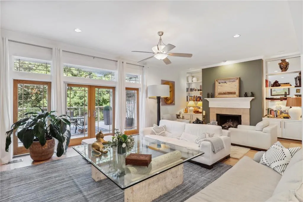 1670 Chevron Way, Sandy Springs, Georgia 30350, 5 Bedrooms Bedrooms, ,3 BathroomsBathrooms,Residential,Sold,1670 Chevron Way,7090695