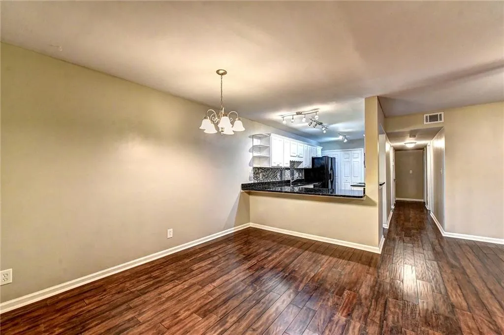 108 Brighton Point, Sandy Springs, Georgia 30328, 2 Bedrooms Bedrooms, ,2 BathroomsBathrooms,Residential,Sold,108 Brighton Point,6620989