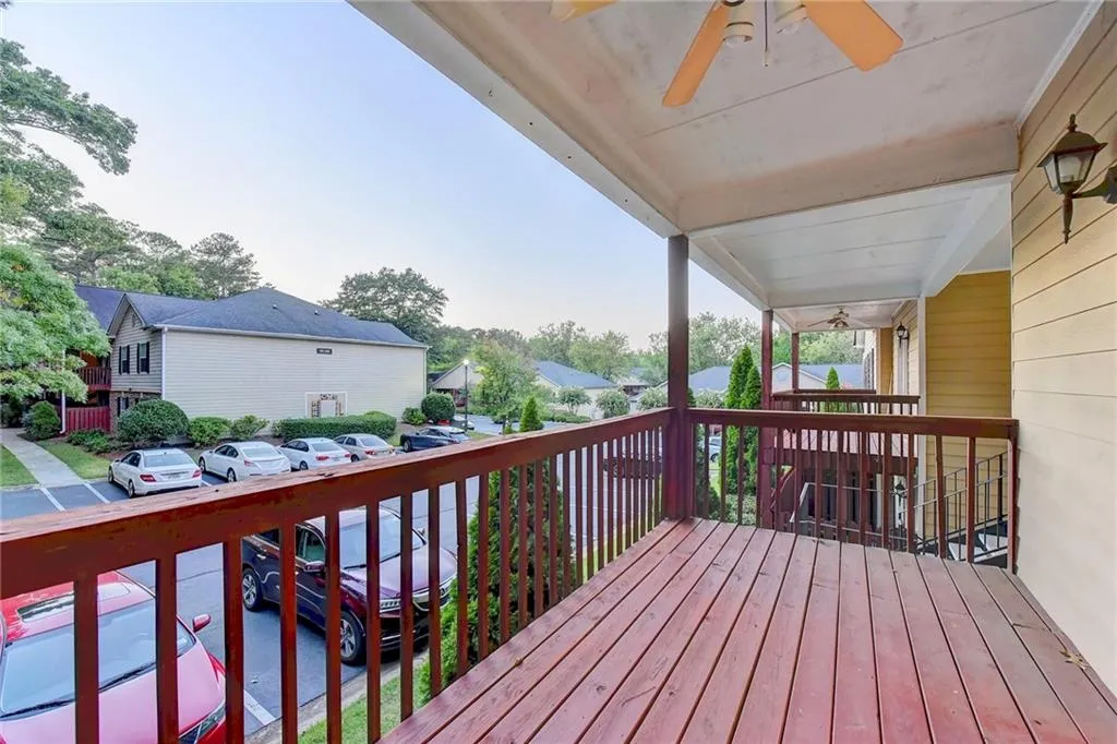 108 Brighton Point, Sandy Springs, Georgia 30328, 2 Bedrooms Bedrooms, ,2 BathroomsBathrooms,Residential,Sold,108 Brighton Point,6620989