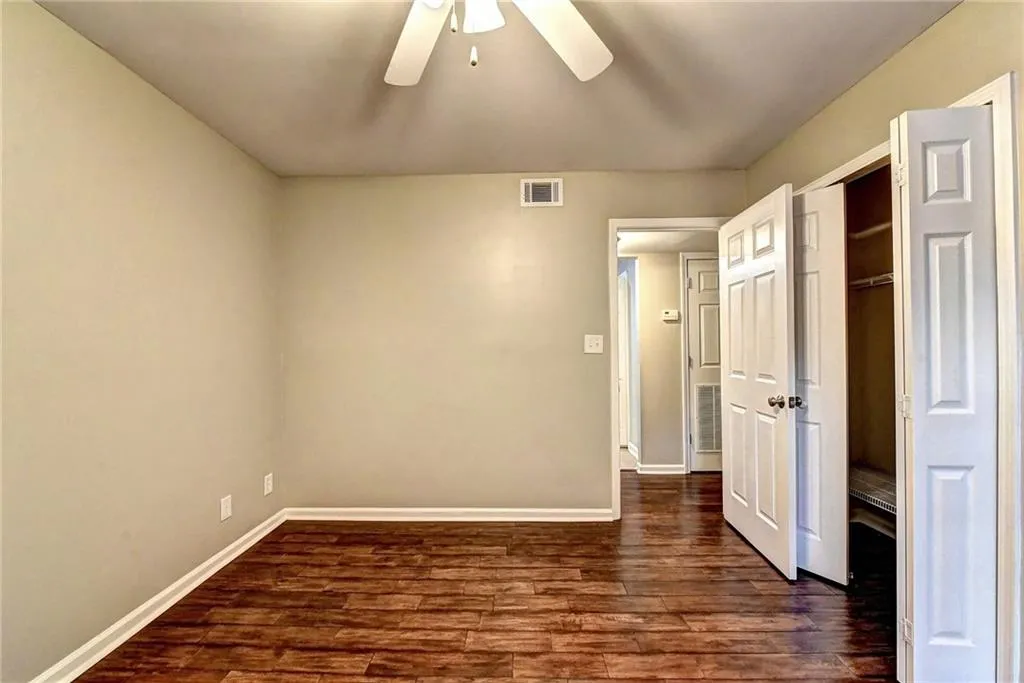 108 Brighton Point, Sandy Springs, Georgia 30328, 2 Bedrooms Bedrooms, ,2 BathroomsBathrooms,Residential,Sold,108 Brighton Point,6620989