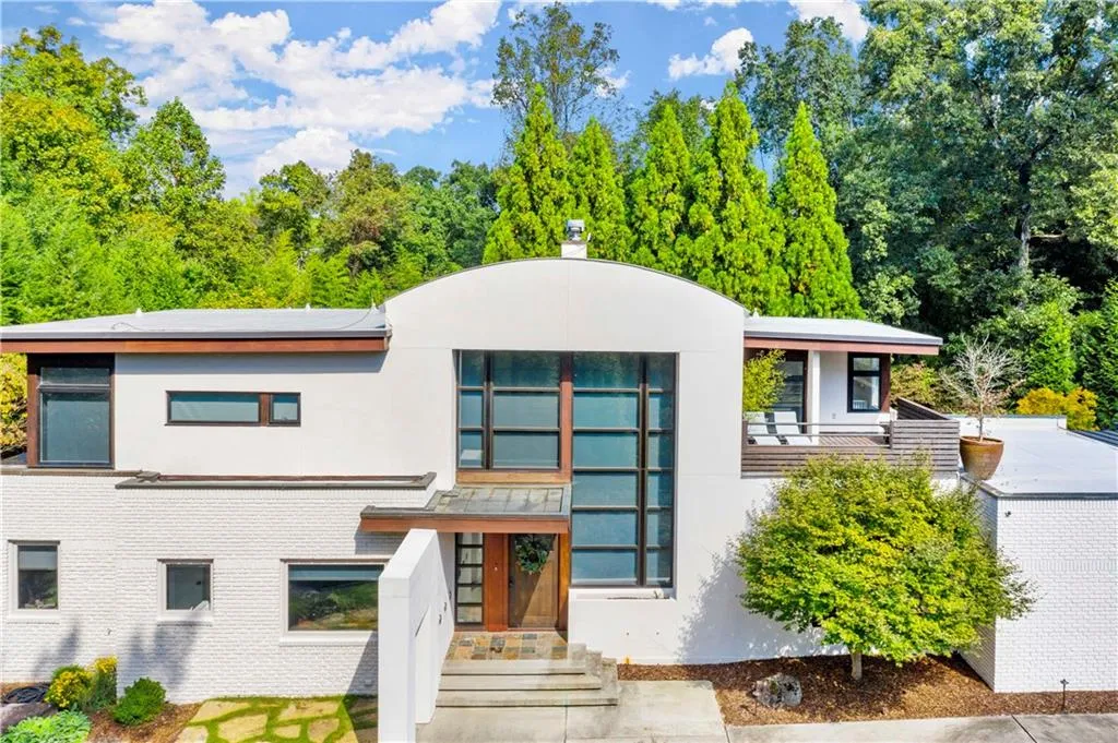 265 Tara Trail, Atlanta, Georgia 30327, 4 Bedrooms Bedrooms, ,4 BathroomsBathrooms,Residential,Sold,265 Tara Trail,7002814