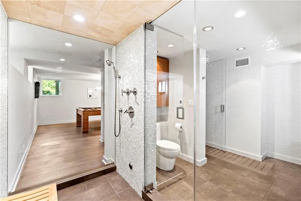265 Tara Trail, Atlanta, Georgia 30327, 4 Bedrooms Bedrooms, ,4 BathroomsBathrooms,Residential,Sold,265 Tara Trail,7002814