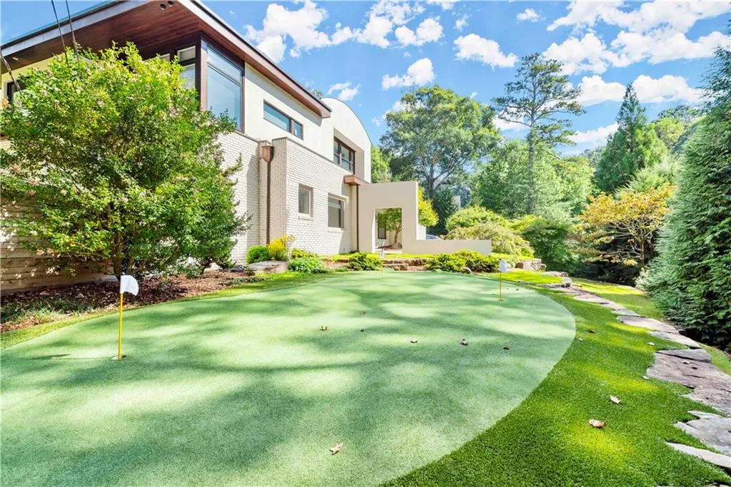 265 Tara Trail, Atlanta, Georgia 30327, 4 Bedrooms Bedrooms, ,4 BathroomsBathrooms,Residential,Sold,265 Tara Trail,7002814