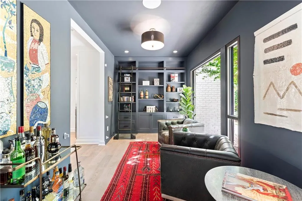 265 Tara Trail, Atlanta, Georgia 30327, 4 Bedrooms Bedrooms, ,4 BathroomsBathrooms,Residential,Sold,265 Tara Trail,7002814