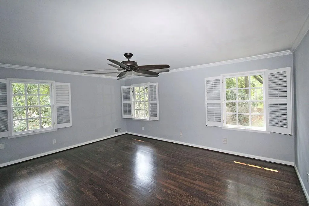 725 Weatherly Lane, Atlanta, Georgia 30328, 5 Bedrooms Bedrooms, ,3 BathroomsBathrooms,Residential,Sold,725 Weatherly Lane,5575948