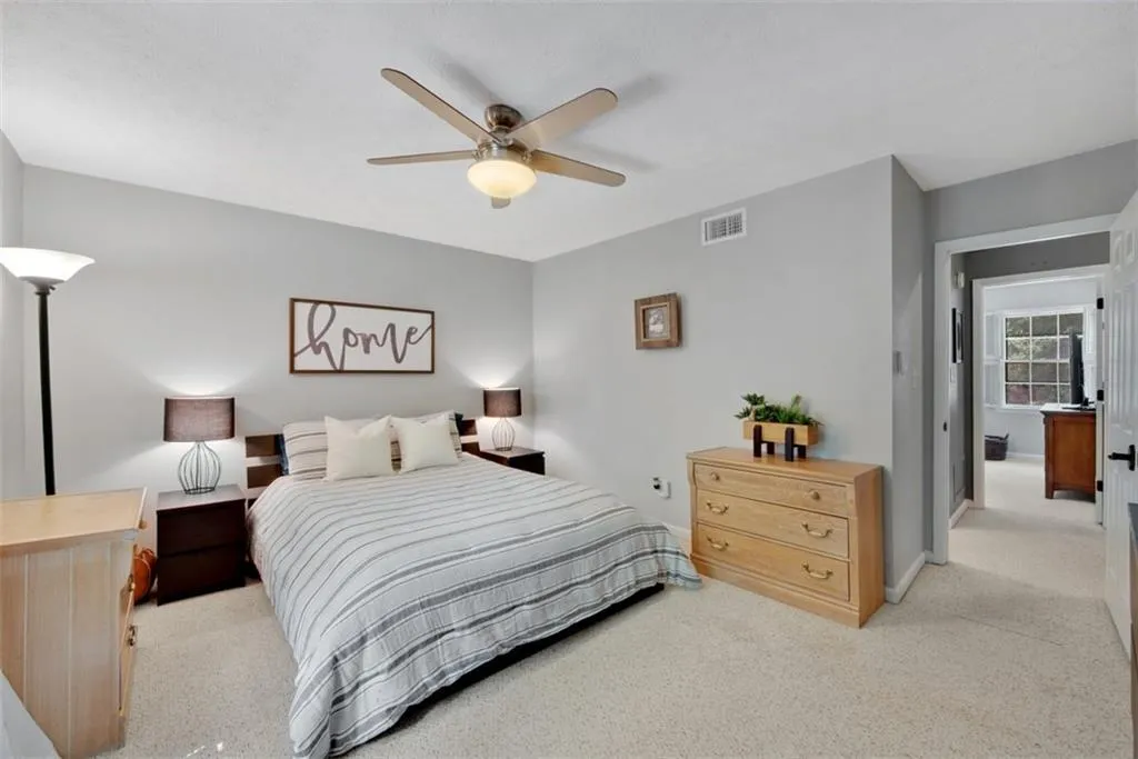 6700 Roswell Road Unit 17g, Atlanta, Georgia 30328, 2 Bedrooms Bedrooms, ,1 BathroomBathrooms,Residential,Sold,6700 Roswell Road Unit 17g,6764756 6700 Roswell Road Unit 17g, Atlanta, Georgia 30328, 2 Bedrooms Bedrooms, ,1 BathroomBathrooms,Residential,Sold,6700 Roswell Road Unit 17g,6764756