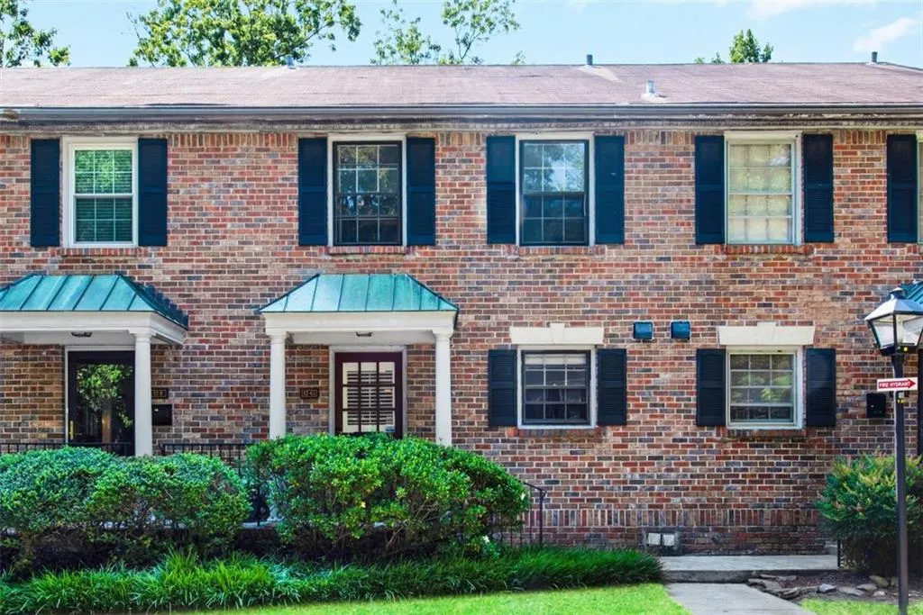 6700 Roswell Road Unit 17g, Atlanta, Georgia 30328, 2 Bedrooms Bedrooms, ,1 BathroomBathrooms,Residential,Sold,6700 Roswell Road Unit 17g,6764756 6700 Roswell Road Unit 17g, Atlanta, Georgia 30328, 2 Bedrooms Bedrooms, ,1 BathroomBathrooms,Residential,Sold,6700 Roswell Road Unit 17g,6764756