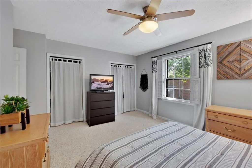 6700 Roswell Road Unit 17g, Atlanta, Georgia 30328, 2 Bedrooms Bedrooms, ,1 BathroomBathrooms,Residential,Sold,6700 Roswell Road Unit 17g,6764756 6700 Roswell Road Unit 17g, Atlanta, Georgia 30328, 2 Bedrooms Bedrooms, ,1 BathroomBathrooms,Residential,Sold,6700 Roswell Road Unit 17g,6764756