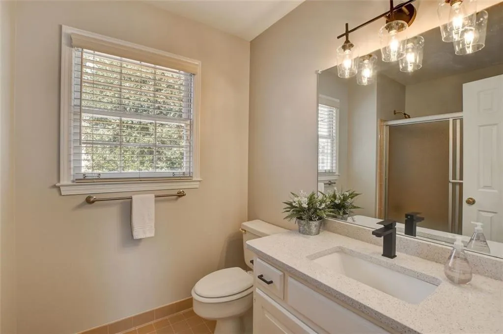 330 Burnt Oak Court, Sandy Springs, Georgia 30328, 4 Bedrooms Bedrooms, ,3 BathroomsBathrooms,Residential,Sold,330 Burnt Oak Court,7004420