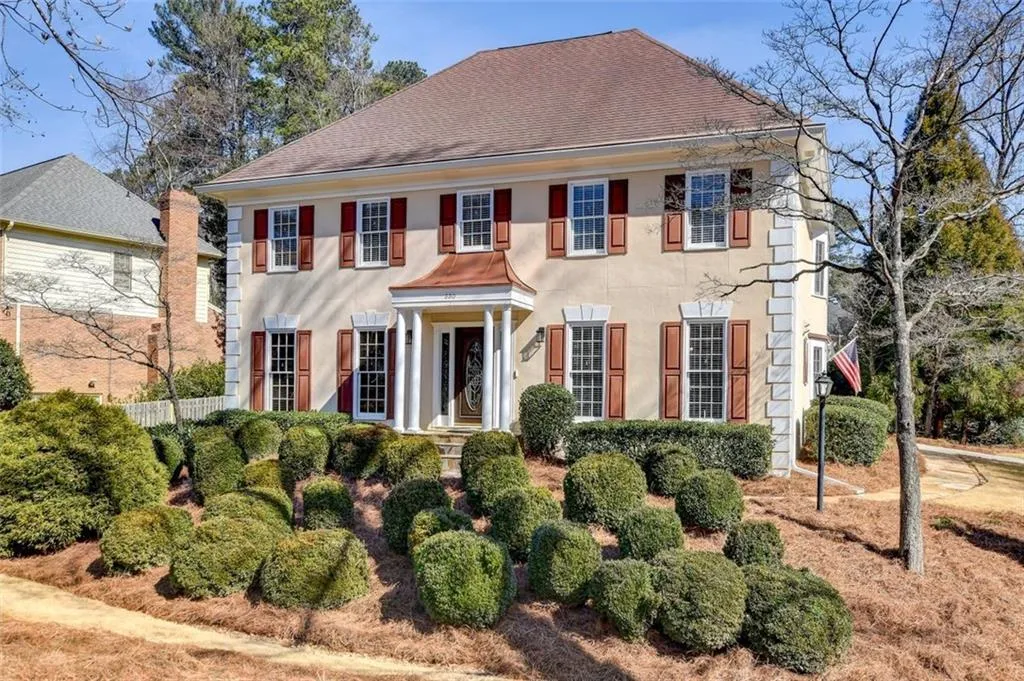330 Burnt Oak Court, Sandy Springs, Georgia 30328, 4 Bedrooms Bedrooms, ,3 BathroomsBathrooms,Residential,Sold,330 Burnt Oak Court,7004420