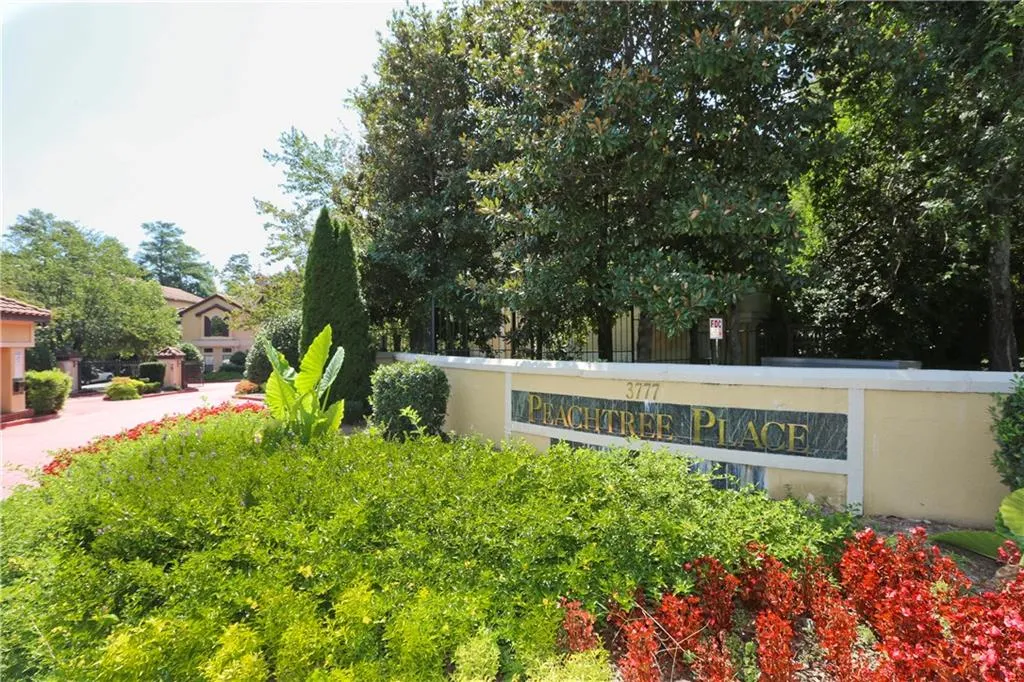 3777 Peachtree Road Ne Unit 1621, Brookhaven, Georgia 30319, 2 Bedrooms Bedrooms, ,2 BathroomsBathrooms,Residential,Sold,3777 Peachtree Road Ne Unit 1621,5906563