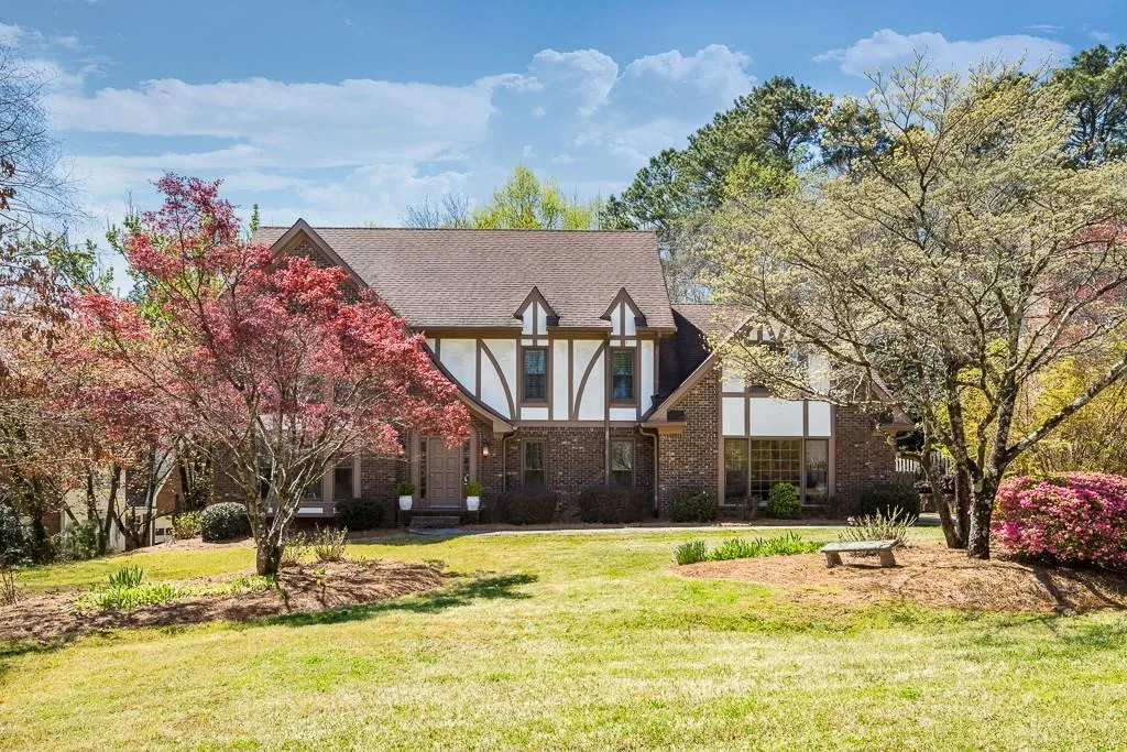 1655 Redbourne Drive, Atlanta, Georgia 30350, 4 Bedrooms Bedrooms, ,3 BathroomsBathrooms,Residential,Sold,1655 Redbourne Drive,6526306