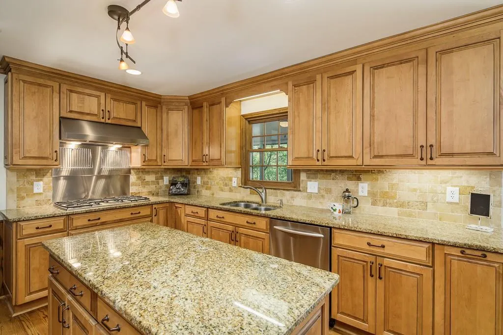 1655 Redbourne Drive, Atlanta, Georgia 30350, 4 Bedrooms Bedrooms, ,3 BathroomsBathrooms,Residential,Sold,1655 Redbourne Drive,6526306