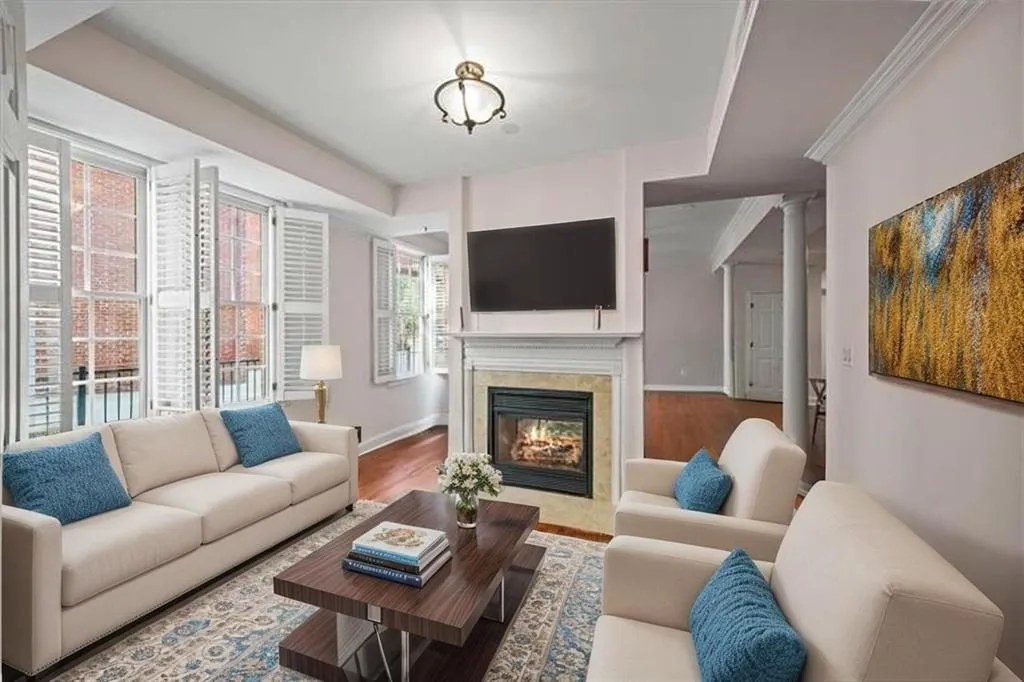 1735 Peachtree Street Ne Unit 117, Atlanta, Georgia 30309, 2 Bedrooms Bedrooms, ,1 BathroomBathrooms,Residential,For Sale,1735 Peachtree Street Ne Unit 117,7591024
