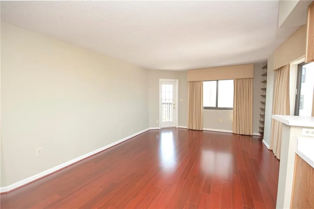 795 Hammond Drive Unit 1712, Atlanta, Georgia 30328, 1 Bedroom Bedrooms, ,1 BathroomBathrooms,Residential,Sold,795 Hammond Drive Unit 1712,5984304